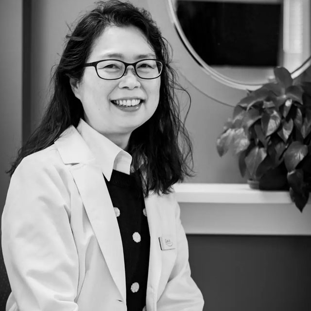 image of dr Peng image of dr Peng